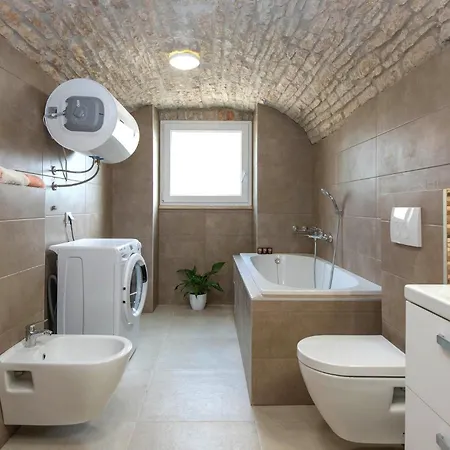 Holiday home In With Kitchen Orbanici
